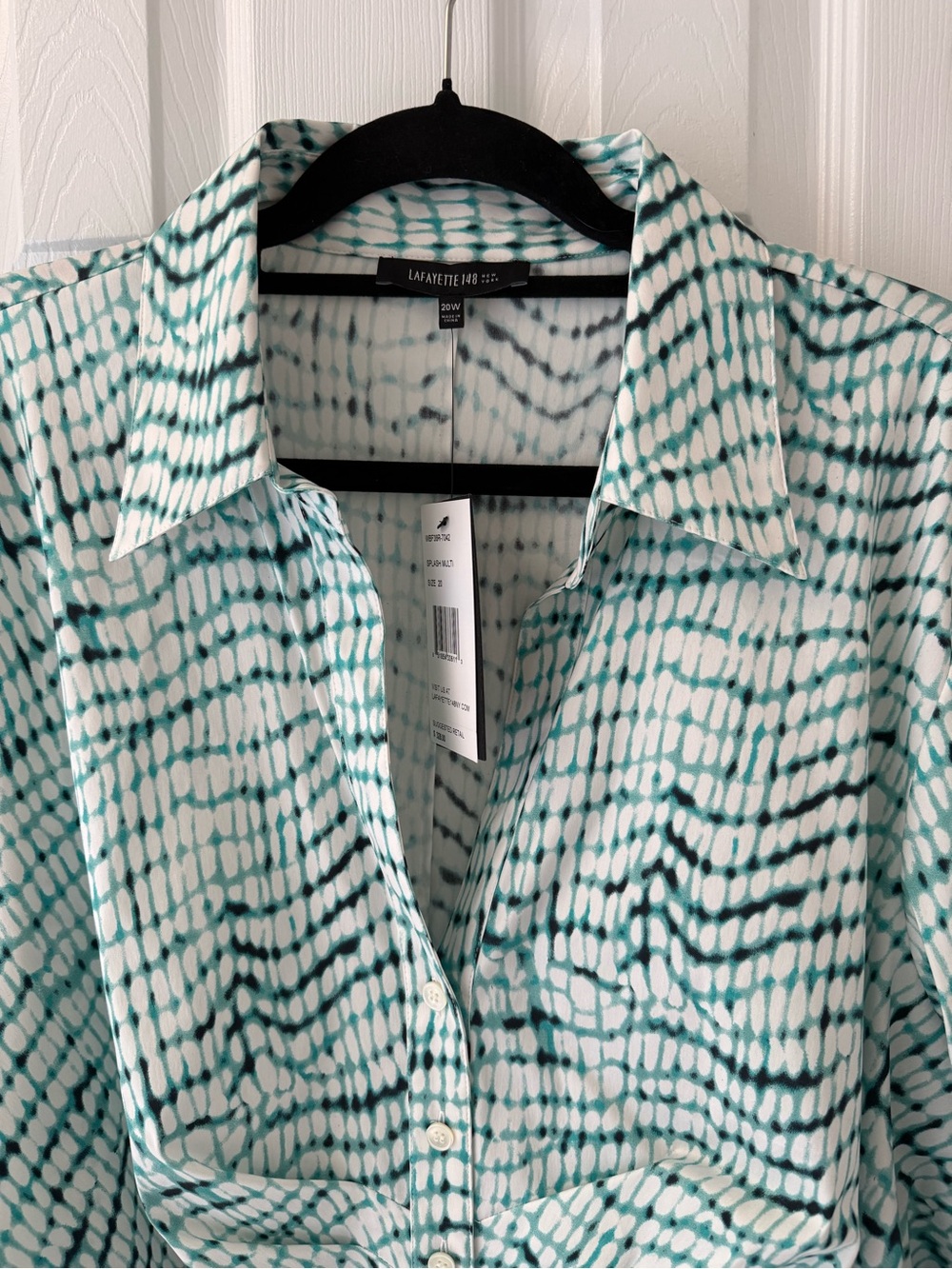 Lafayette 148 New York Green, Black and White Wave-Print Button-Down Shirt - Picture 5 of 10